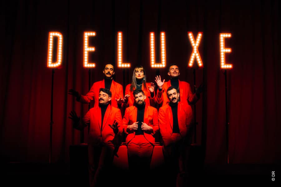 Deluxe
